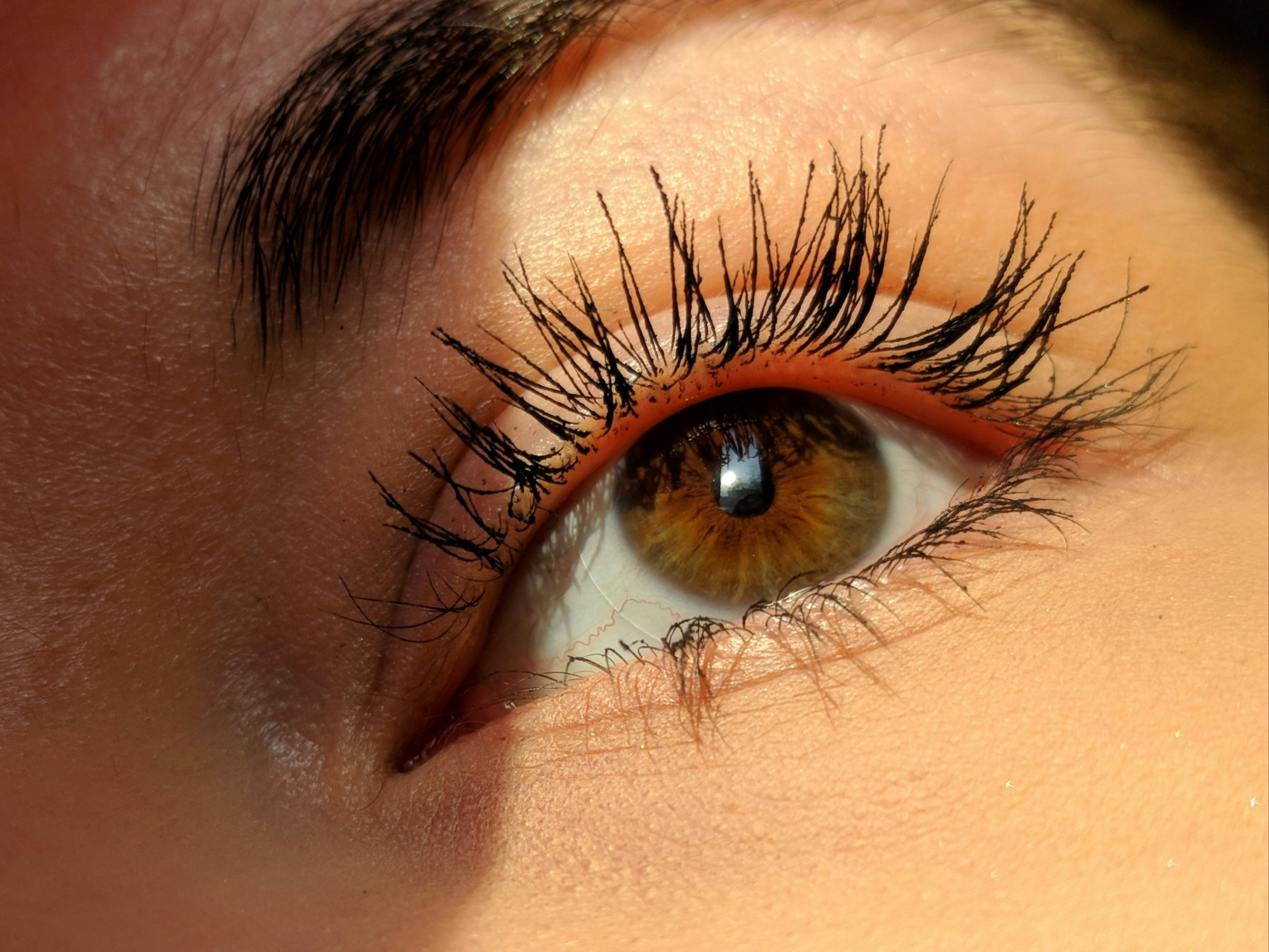 lady with beautiful lashes and brows tinting and sculpting at Me Time Botanicals Day Spa